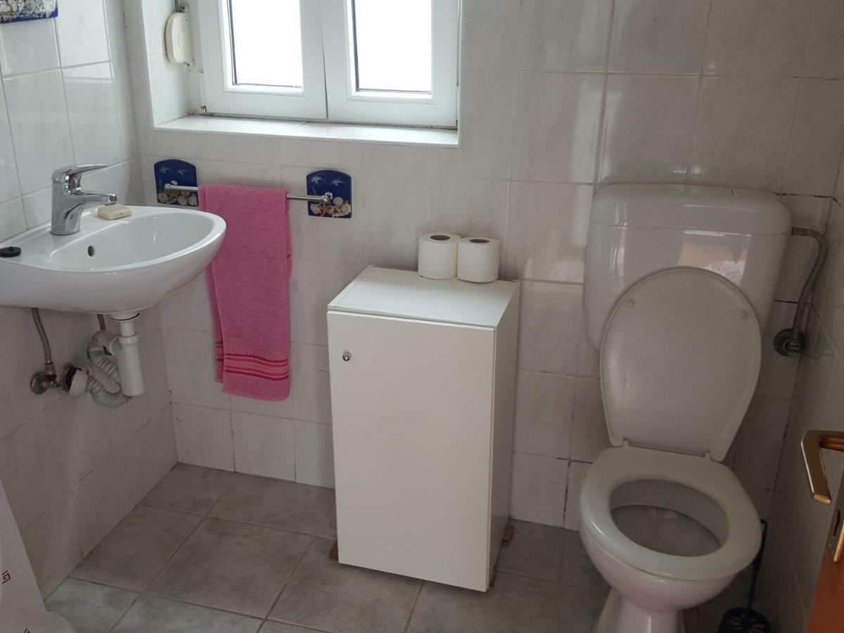 Apartmani Sole Vis Exteriér fotografie